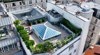 Espace de Prestige de 2000 m² sous Verrières (avec parkings) – Paris 9e - Image 1