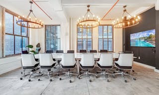 Sun Drenched Private Full Floor Office for 75+ - Image 6