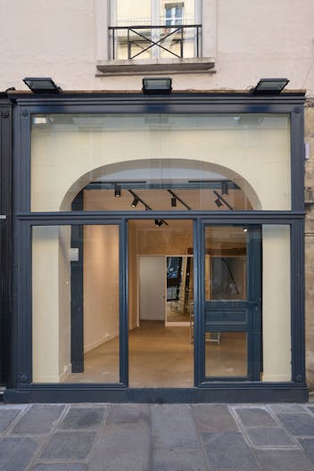 Galerie Boutique Turenne - au coeur du Marais - Image 2