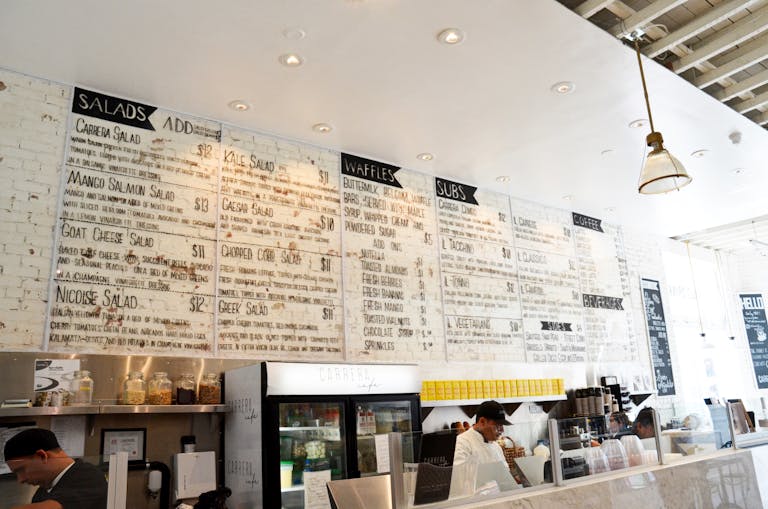 Charming Paris & NYC style cafe - Image 1