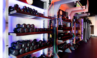 Private Gym in Woodland Hills - Image 14