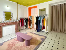 Showroom dans un appartement style haussmannien en plein coeur de Marseille - Image 6