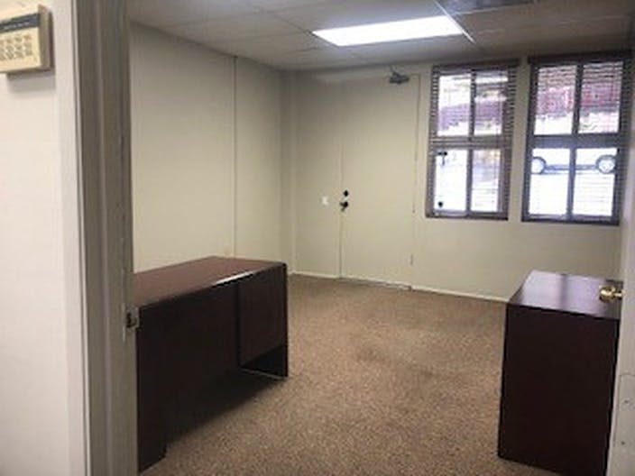 Office Space Available in Lovely La Mesa Commercial Building - Image 3