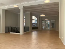 Versatile Space in Berlin Mitte: Your Pop-Up, Event, or Office Awaits! - Image 1
