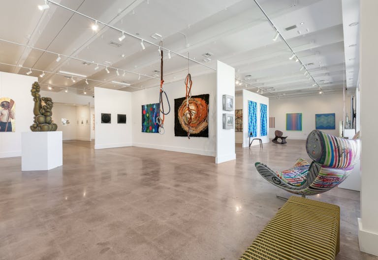 SHOWROOM GALLERY IN WYNWOOD/MIDTOWN - Image 1