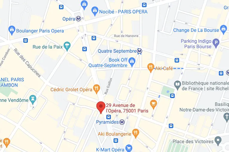 Superb Corner Boutique Op�ra - Image 1
