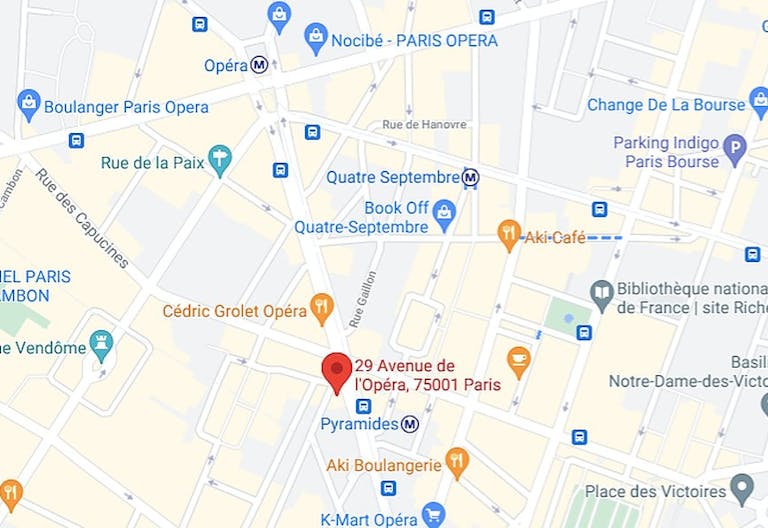 Superb Corner Boutique Op�ra - Image 1