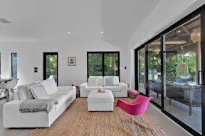 MIAMI BEACH HOUSE SUNSHINE - Image 4