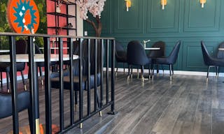 A cozy 900 sq ft caf� with nice interior in the heart of West Hollywood for every occasion - Image 2