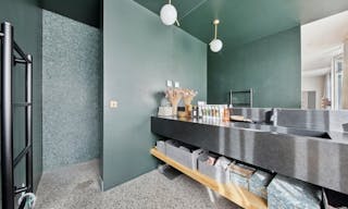 Maison avec jardin, Moulin Rouge - Image 6