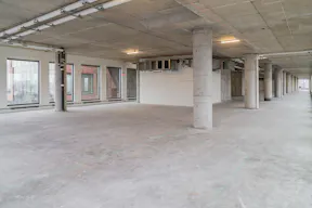 Amazing Showroom in Williamsburg - Image 9