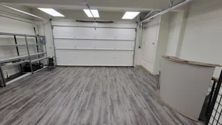 Whitebox shop space perfect for a pop-up or class space! - Image 3