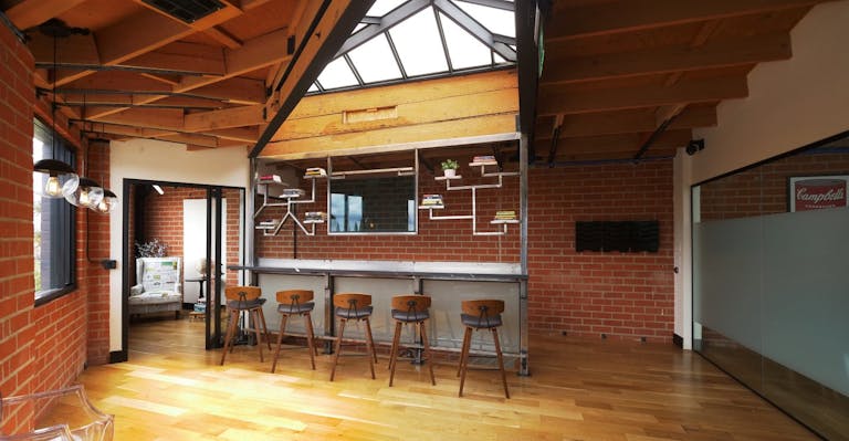 Culver City Modern Event & Office Loft (Los Angeles) - Image 4