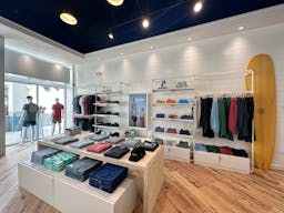 Pop Up Store in Palm Beach Gardens - Image 2