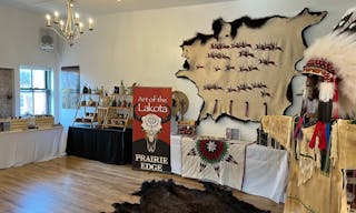 Modern Penthouse Showroom in SoHo - Image 2