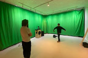 Studio With Amazing Views near Dimes Square - Image 13