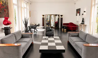 Chic Parisian Apartment – Fashion Showroom, Paris Champs-Élysées - Image 11
