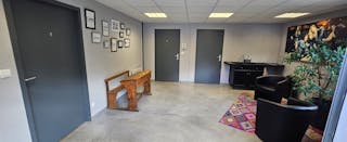 Toulouse Showroom - Image 5