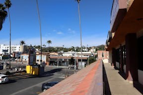 Modern Outer Space Premium Hollywood Multi-Purpose Creative Studio - Image 5