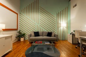 VIP Executive Blue Room - Image 0