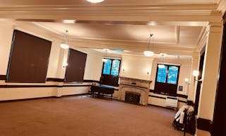 Hollywood Experience Event Space - Image 10