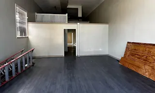 Eden Square Loft - Image 4