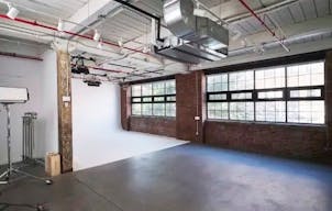 Full Venue: 15,000 sq ft with a Large Event Space + 5 Breakout Rooms in Greenpoint, Brooklyn - Image 4