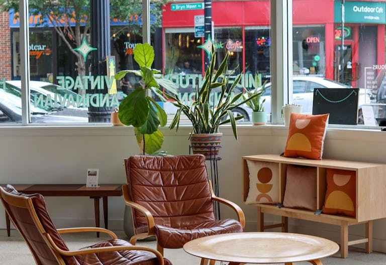 Host your guests in a truly unique vintage storefront - Image 1