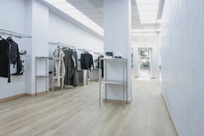 Élégant Showroom à Paris - Image 6