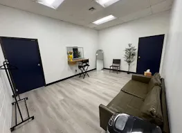 Large creative space near crypto arena - Image 7