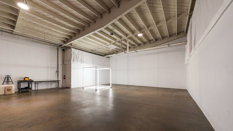 Large Production Photo and Video Studio  4 - Image 2