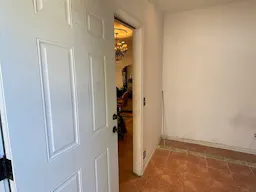 Local Hair Salon for rent (Beauty, Nails, & Private Rooms) - Image 6