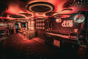 Privatize Glass Club Cannes | Exclusive Venue for Private Events - Image 2