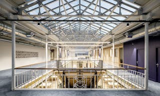 Un lieu hors norme qui fait le pont entre histoire et modernit� - Image 4