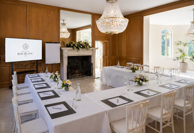 Domaine d'exception au cœur de la nature – Mariages, événements professionnels, showrooms & expositions - Image 3