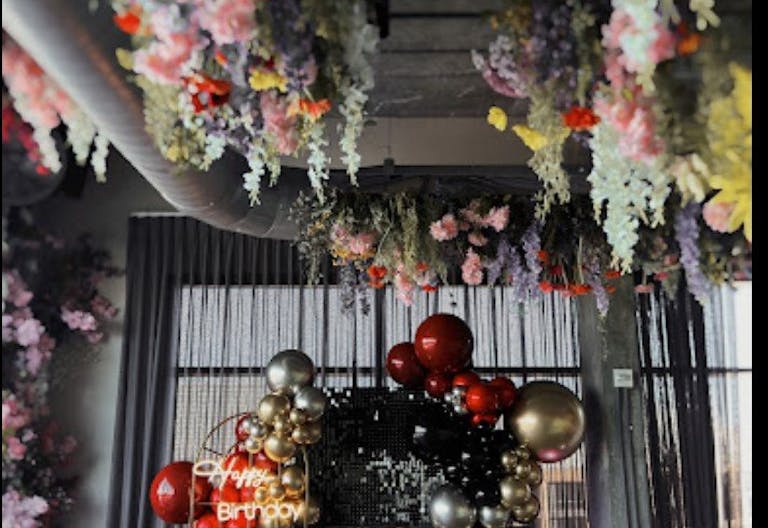 Luxury Loft with Natural Lighting Available for Small Intimate Parties - Image 1