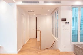 Rue Montmorency Boutique/Showroom - Image 2