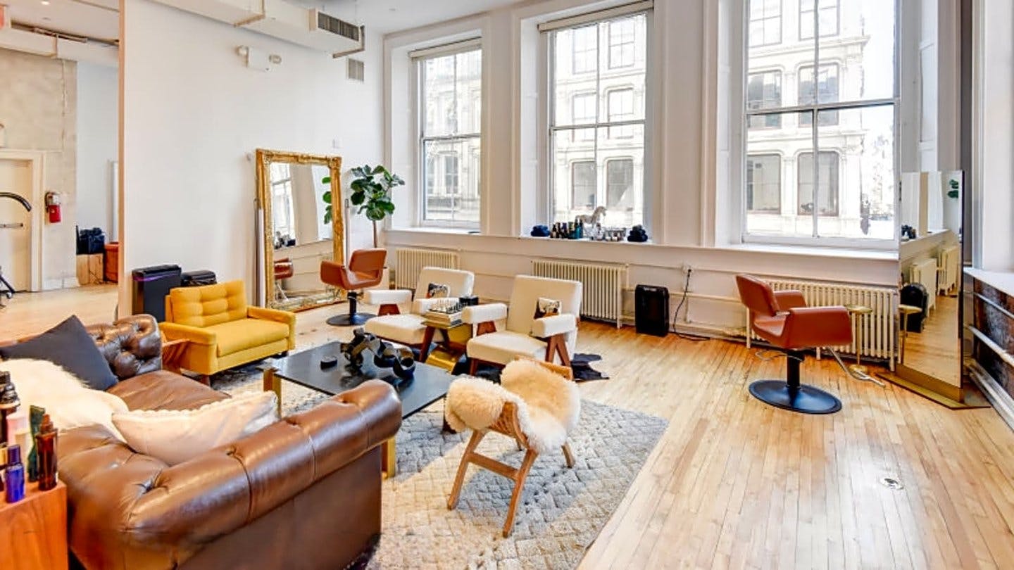 Versatile 465 sqm Loft on Greenwich Street, New York