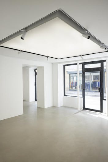 Belle Boutique à Louer – Marais, Paris 3e – Idéale pour Pop-Up Stores et Événements - Image 1