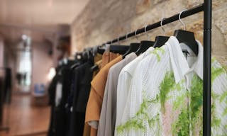 Quaint Parisian Studio Gallery - Image 9