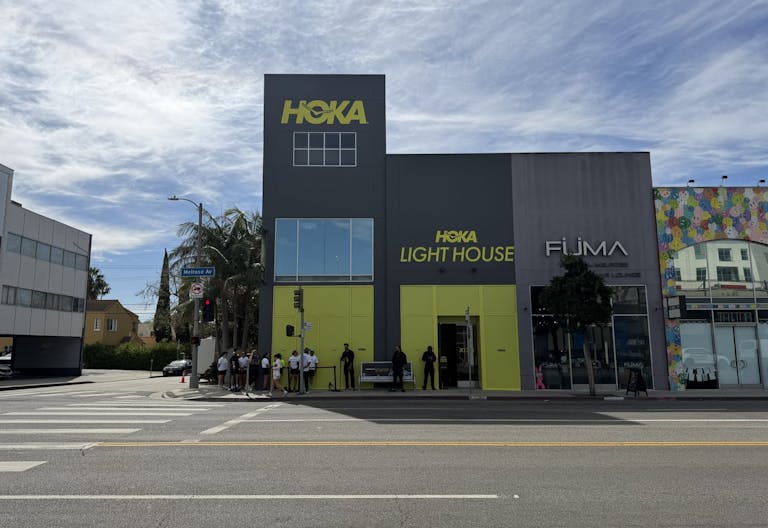 Pop-Up Space on Melrose Avenue - Image 1