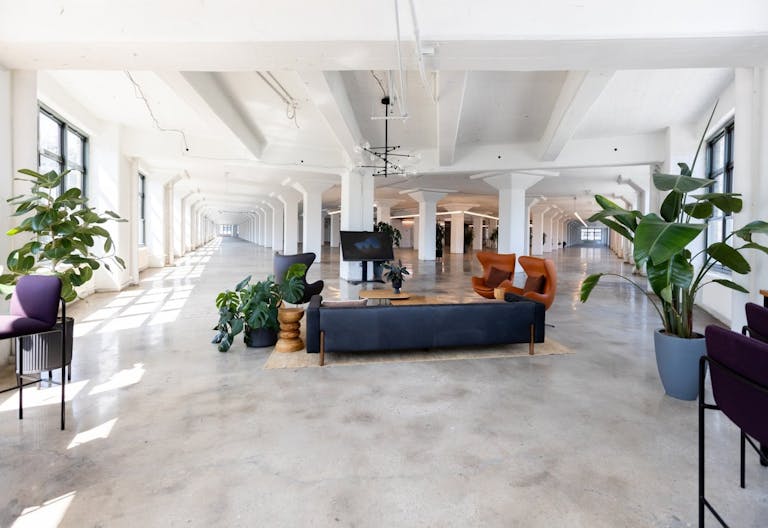 Hudson Square open space - Image 4