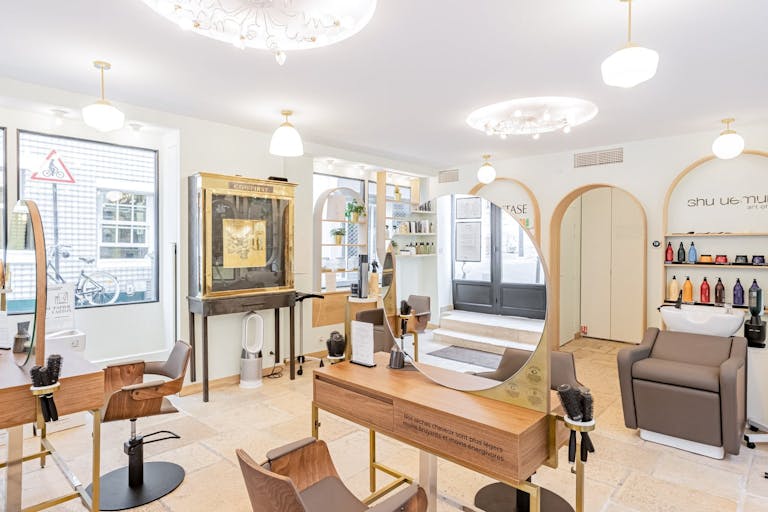 Charmante boutique � SAINT GERMAIN DES PR�S - Image 3