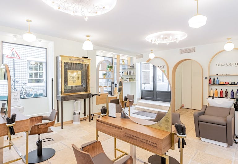 Charmante boutique � SAINT GERMAIN DES PR�S - Image 3