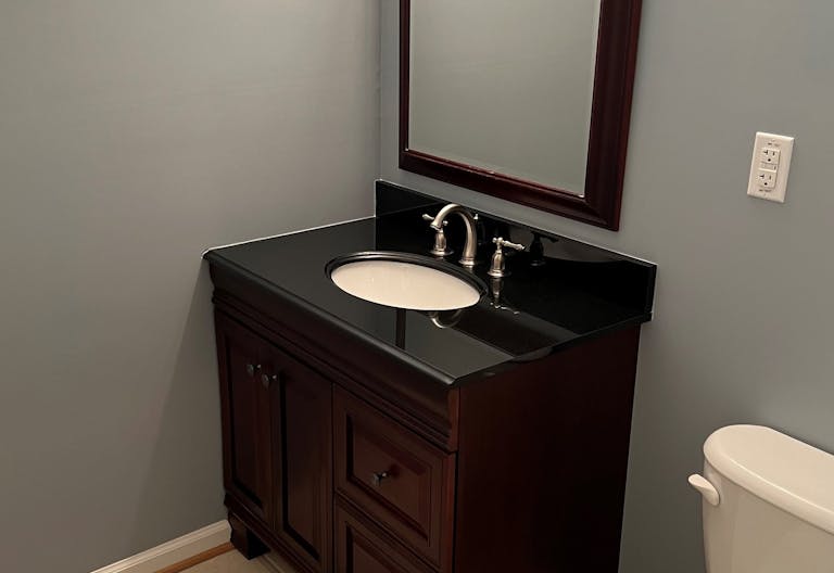 Office Suite in Earlysville - Image 2