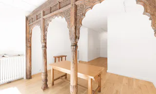 Beautiful Marais Gallery Space - Image 3