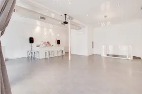 Licensed Bar Space in Crown Heights - Image 8