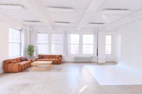 16B Manhattan Showroom & Meeting rental space  - Image 10