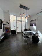 Opportunité Exceptionnelle pour Votre Showroom à Paris - Image 1