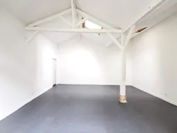 Galerie d'art insolite - Image 0